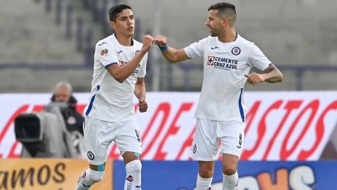 Cruz Azul, con juveniles, golea a Pumas en CU