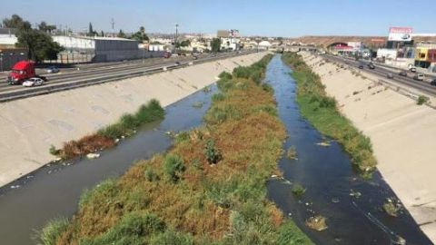 Canal del Río Tijuana convertido en basurero y zona delictiva