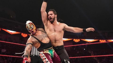 Rey Mysterio reta a Seth Rollins a una lucha ojo por ojo