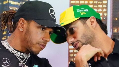 Hamilton y Ricciardo se arrodillarían de nuevo el domingo