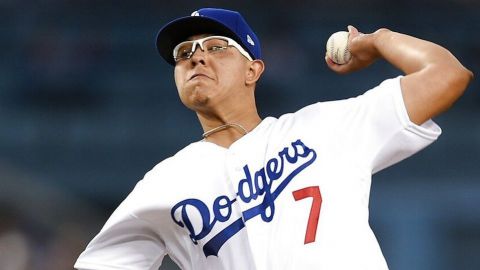 Julio Urías quiere la rienda suelta en los Dodgers