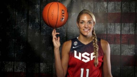 WNBA obliga a jugar a su estrella pese a enfermedad