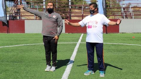 Se ofrece clínica de fútbol para personas con discapacidad