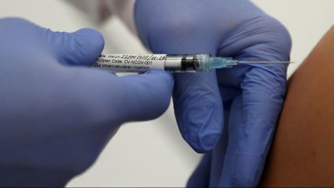 Posible vacuna contra el coronavirus genera anticuerpos y es ''segura''