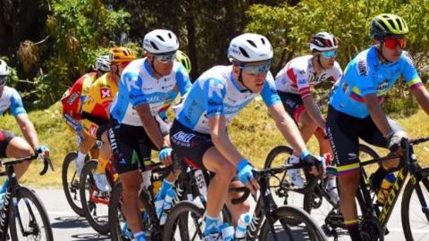 Ciclistas colombianos retirados de Vuelta a Burgos por virus