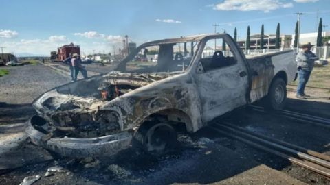 Incendian vehículos en Chihuahua por conflicto con Conagua