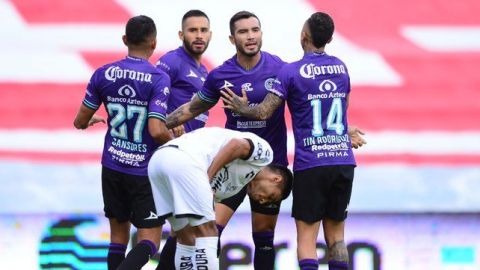 Mazatlán empata con Querétaro y suma su primer punto en Primera División