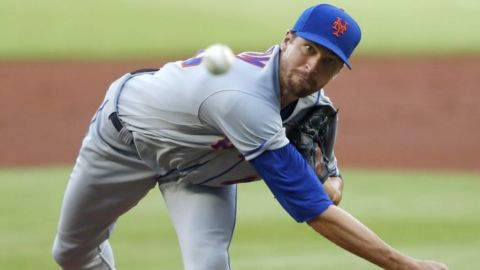 DeGrom se luce y los Mets vencen 7-2 a los Bravos