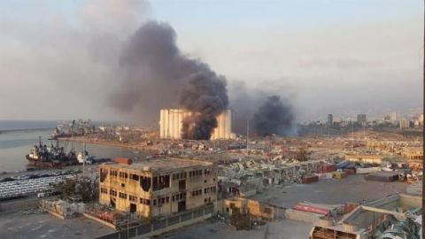 VIDEO: Fuerte explosión en un almacén de pirotecnia en Beirut