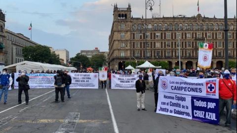 Cooperativistas protestan en apoyo a Billy Álvarez