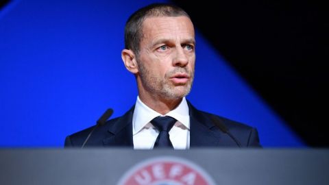 Líderes de UEFA se someterán a pruebas para entregar trofeos