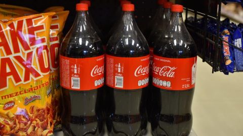 Sinaloa se suma, quieren prohibir venta de refrescos a menores de edad