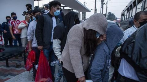 Más de 1.000 inmigrantes detenidos en EE.UU. tienen coronavirus