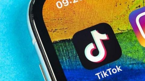 Prohibición EEUU contra TikTok podría sacarla de 'app stores' y de la publicidad