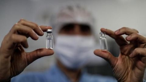 Argentina y México producirán la vacuna de AstraZeneca y Oxford