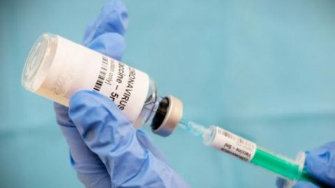 Costo por vacuna contra Covid no excederá los 4 dólares: AstraZeneca