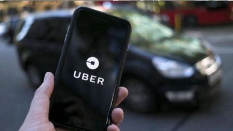 Uber amenaza con irse de California ante nueva norma