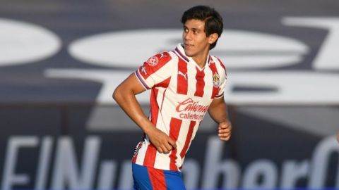 Vucetich deberá pelear estancia de JJ Macías en el equipo