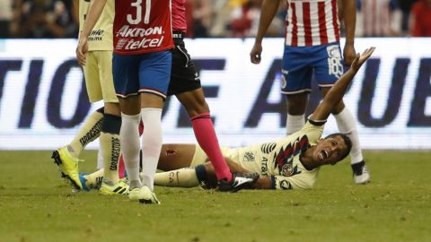Giovani sigue sufriendo por la lesión provocada por Briseño