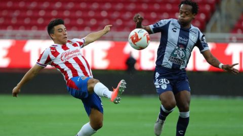 Chivas y Pachuca dividieron puntos