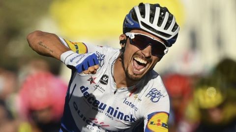 Alaphilippe otra vez a la carga en el Tour de Francia