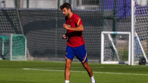 Koeman dirige segundo entrenamiento del Barcelona sin Messi