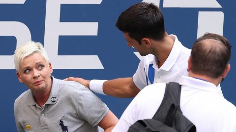Djokovic dice sentirse "triste y vacío" tras las descalificación del US Open