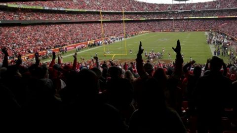Chiefs recibirán a 16 mil aficionados en el regreso de la NFL