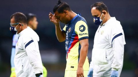 Federico Viñas y Roger Martínez, otras víctimas de la cancha del Estadio Azteca