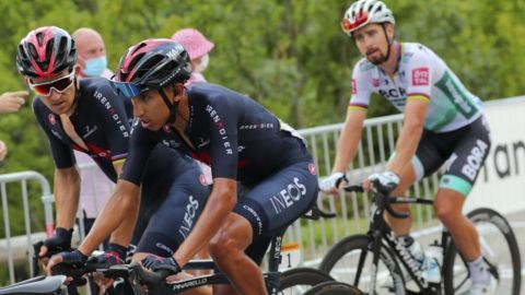 Campeón defensor Egan Bernal abandona el Tour de Francia