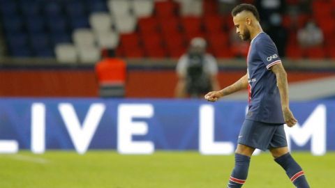 Críticas a líder de fútbol francés por minimizar racismo