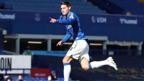 VIDEO: James se estrena como goleador en la segunda victoria del Everton