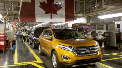 Canadá ofrece millones de dólares a Ford para mantener su planta de montaje