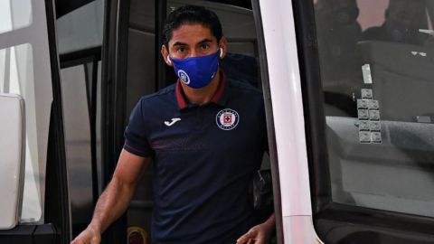 En Cruz Azul "prendieron las alarmas" por brotes de Covid-19 en Xolos