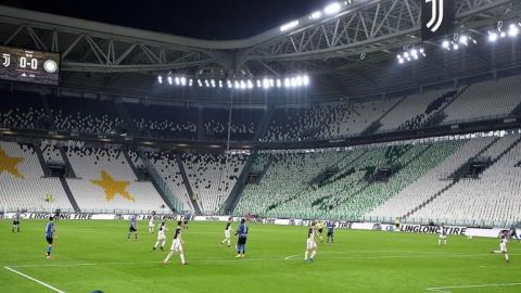 Italia reabrirá progresivamente a público estadios de futbol y otros deportes