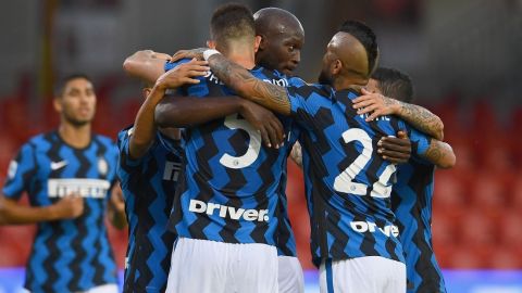 Inter de Milán gana al Benevento y se une a la cima