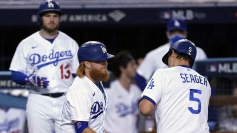 Seager jonronea, Dodgers superan a Cerveceros en 1er juego