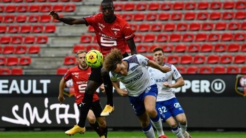 Rennes empata con el Reims y sigue de líder en Francia