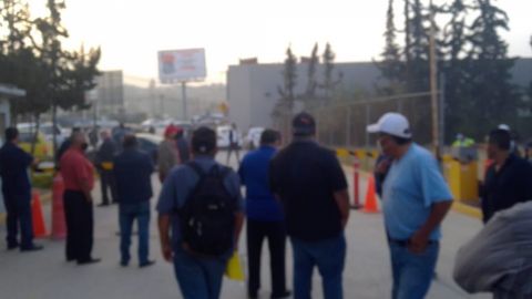 VIDEOS: Estalla huelga en el periódico El Mexicano