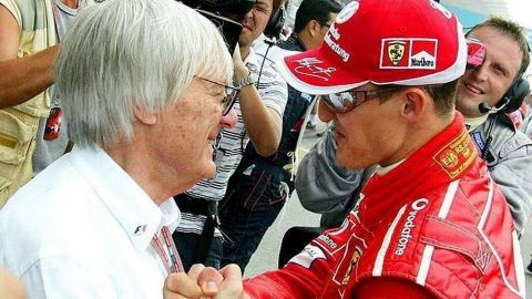 Schumacher ganaba las carreras solo, recuerda Ecclestone