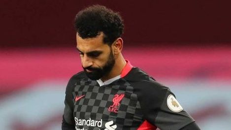 Qué gran gesto de Salah: defendió a indigente