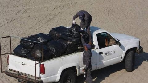 Dejan ensenadenses playas llenas de basura