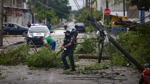 Aseguradoras reportan daños menores por huracanes en QR