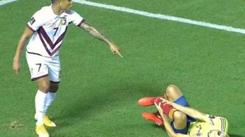 La brutal lesión del colombiano Arias vs Venezuela