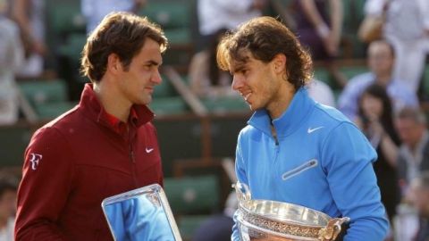 Federer felicita a Nadal por igualar su marca de títulos en Grand Slam