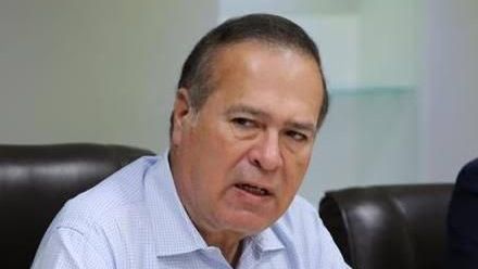 El alcalde de Tijuana, Arturo González Cruz no se va mañana