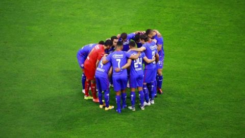 Tres positivos a Covid-19 en Cruz Azul