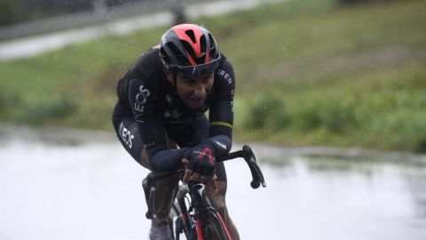 Ecuatoriano Narváez gana su 1ra etapa en el Giro 2