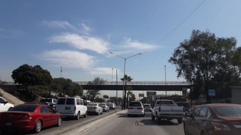Tráfico en vía rápida poniente de Tijuana