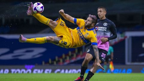 VIDEO: Tigres sale con victoria del Estadio Azteca